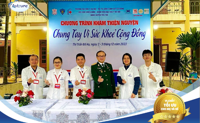 Đội ngũ bác sĩ trực tiếp hỗ trợ thăm khám tại Yên Thế, Bắc Giang